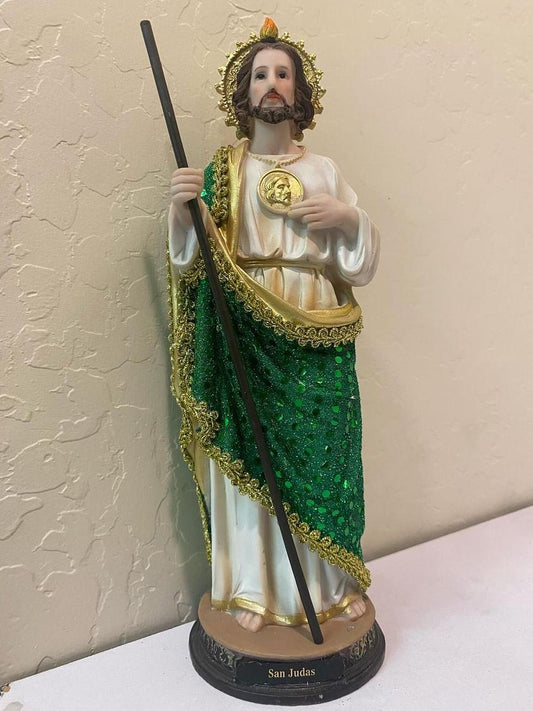 12" San Judas Vestido
