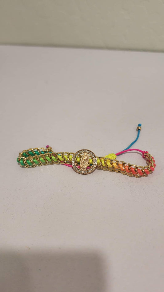 Bracelets/ Pulseras