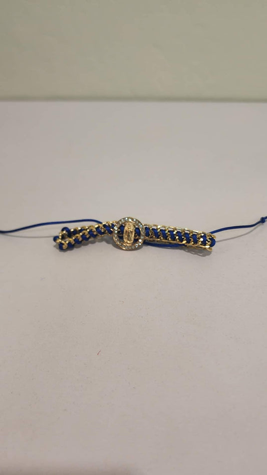 Bracelets/ Pulseras