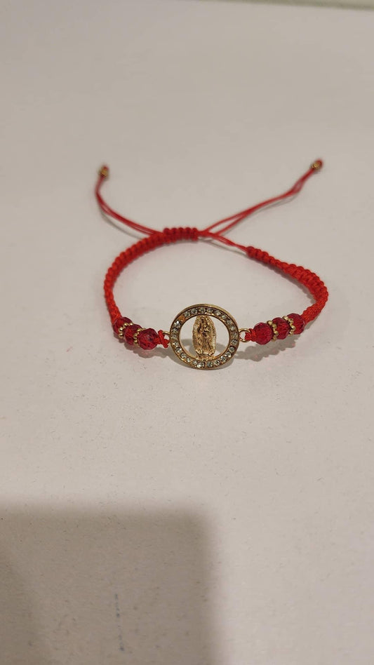 Bracelets/ Pulseras