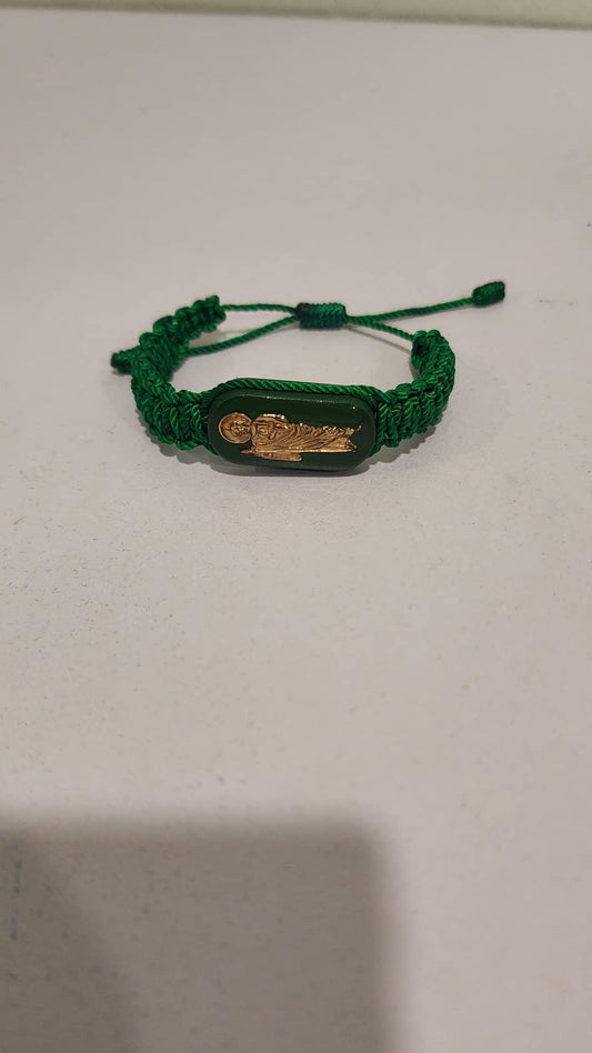 Bracelets/ Pulseras