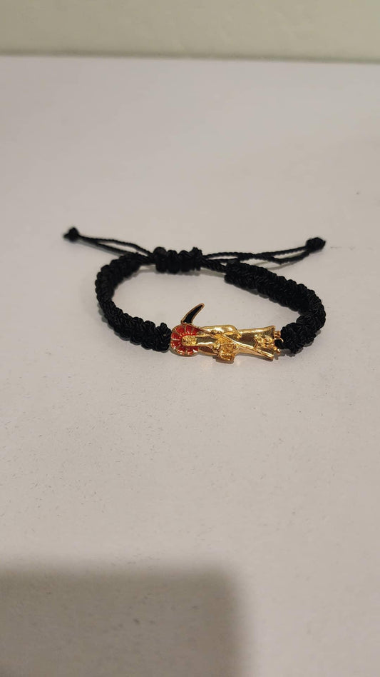 Bracelets/ Pulseras