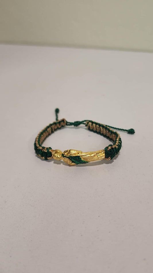 Bracelets/ Pulseras