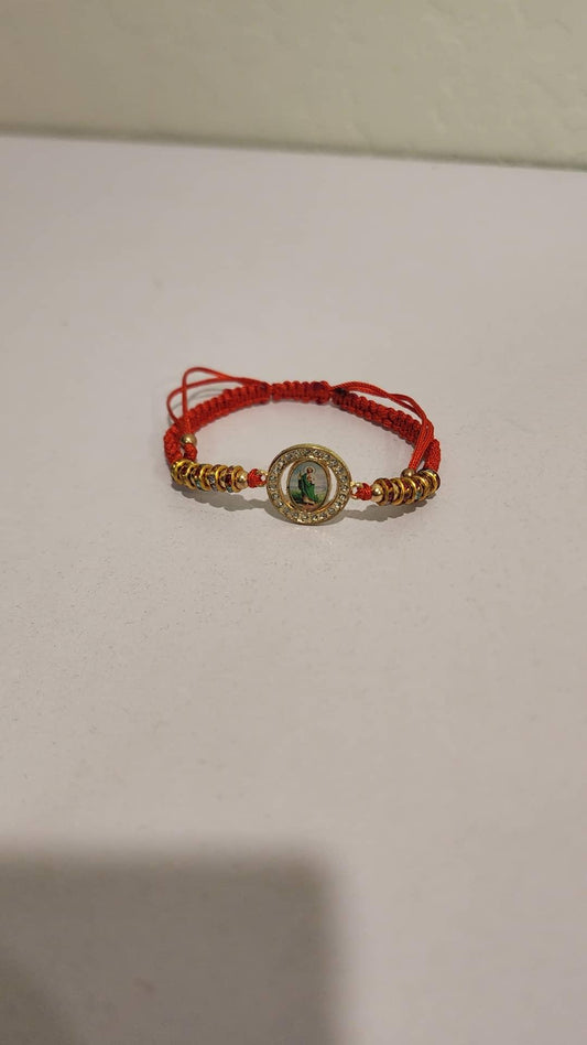 Bracelets/ Pulseras