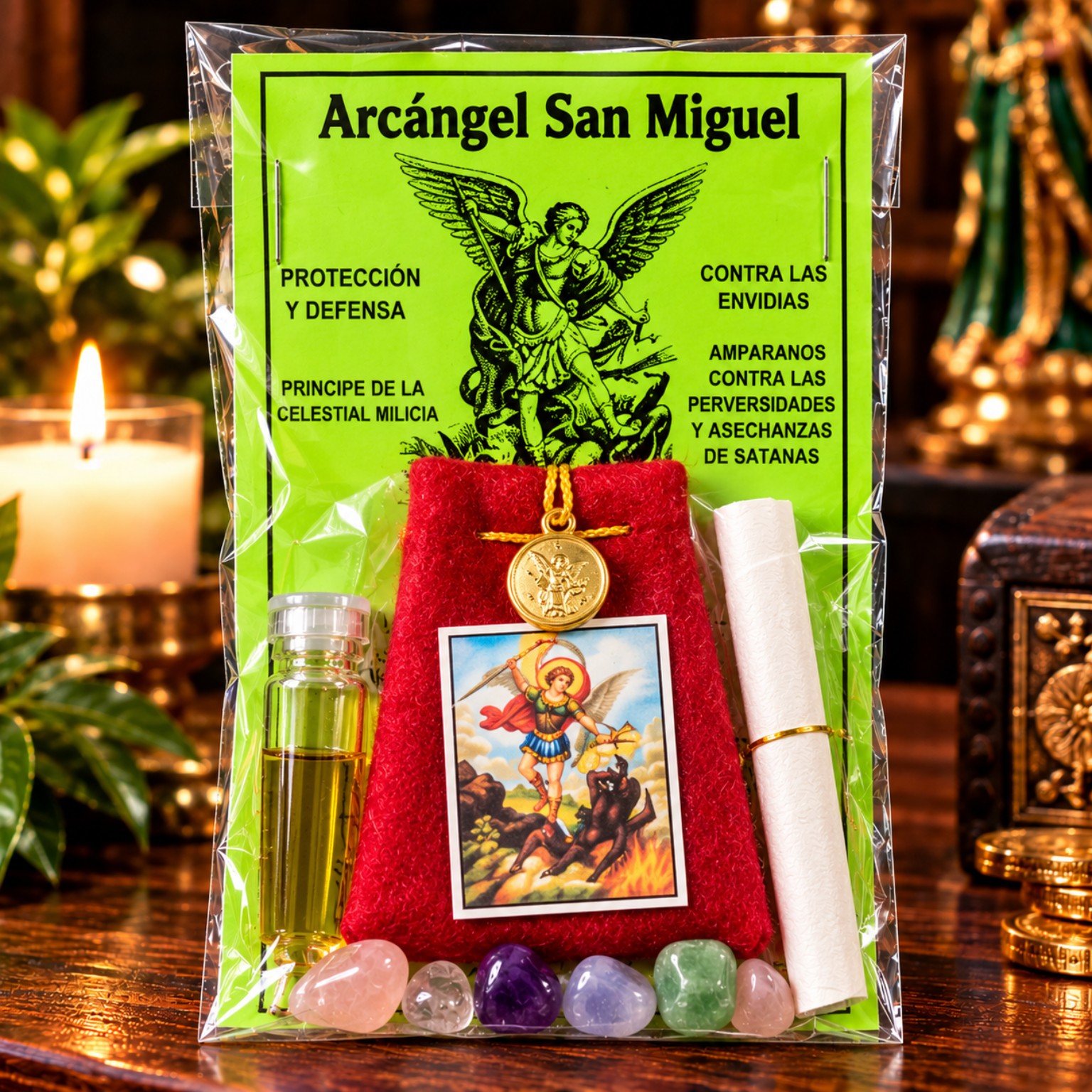 Amuleto Arcángel San Miguel con bolsita roja, estampa del arcángel, medalla dorada y piedras de colores